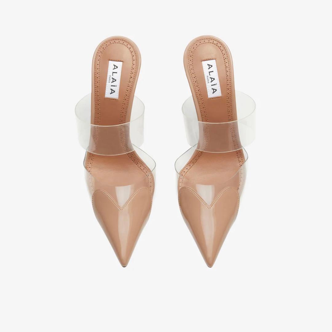 Alaïaアライア LE CŒUR パテントカーフスキン製 ミュール ベージュ