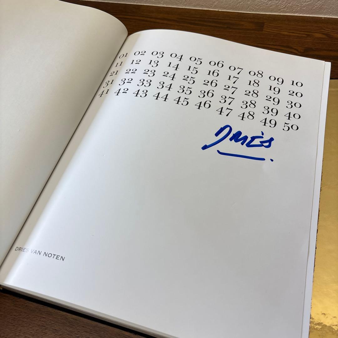Dries Van Noten（ドリス・ヴァン・ノッテン）直筆サイン入り - メルカリ