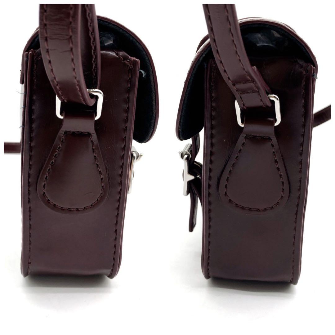 ドクターマーチン サッチェルバッグ 7インチ チェリーレッド