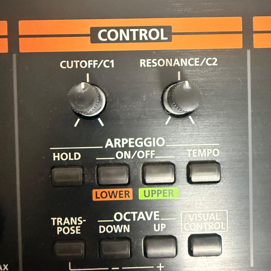 週末値下げ中！】 Roland Jupiter-50シンセ ケース付き 極美品