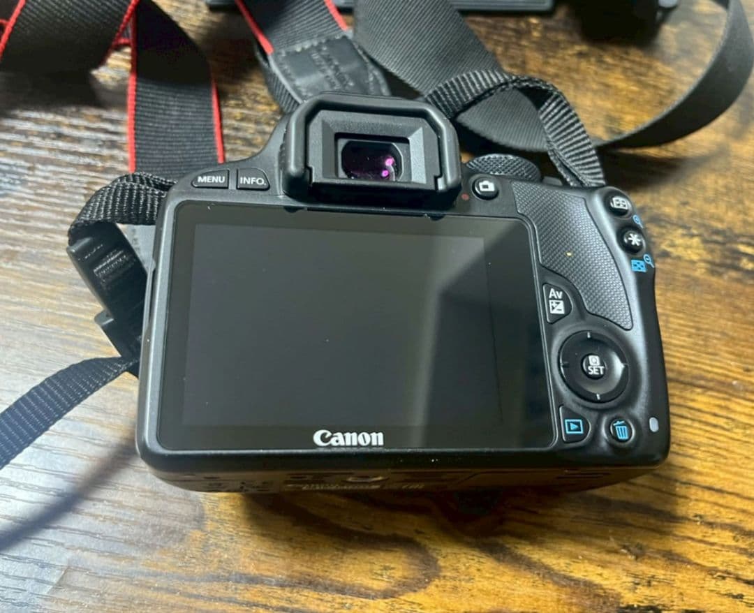 わ*あ様 Canon EOS 600D デジタル一眼レフカメラ Kiss7 レン