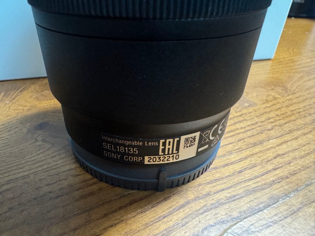 ソニー　レンズ　18-135mm F3.5-5.6 SEL18135