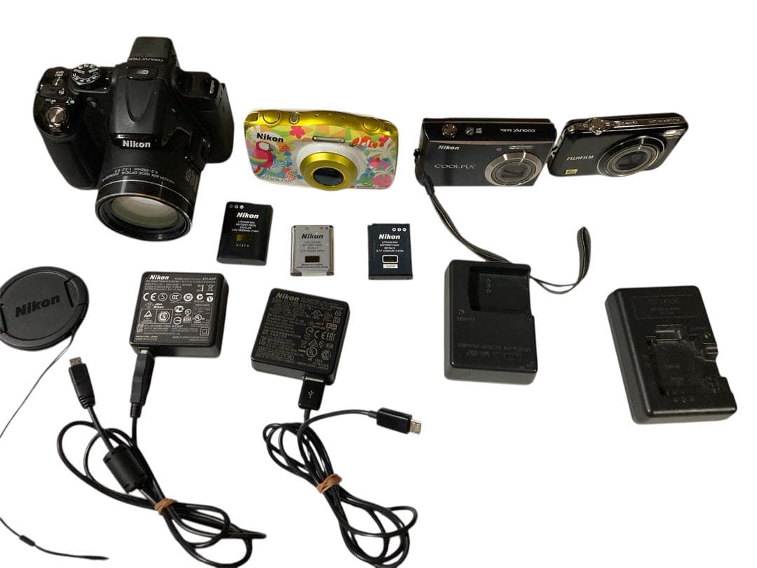 最終値下げ 訳あり大特価 デジタルカメラ まとめ売り 最終値下げ価格❗️破格】FUJIFILM デジタル一眼レフカメラ 中古