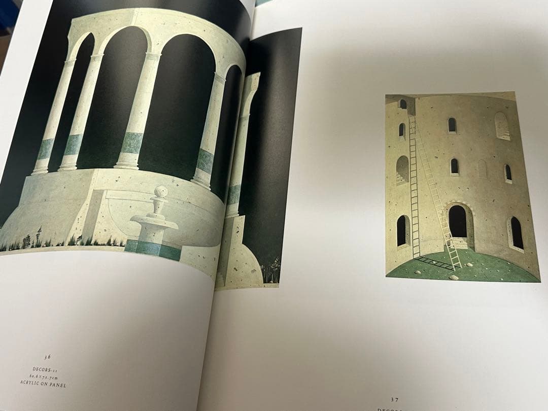 野又穫 standing still