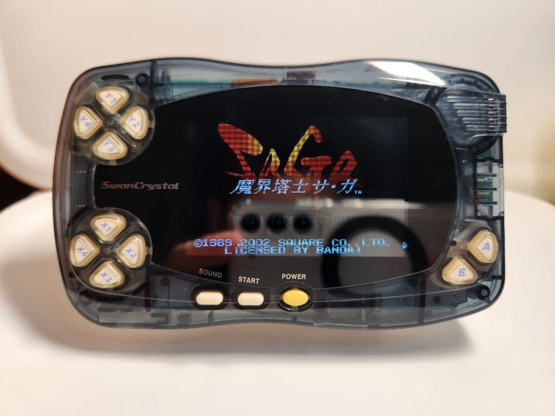 ◇良品◇レアカラー！スワンクリスタル IPS液晶 クリアブラック 電池蓋