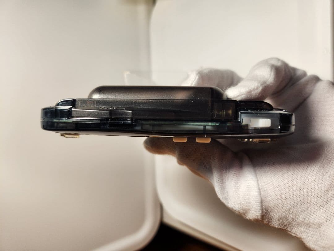 ◇良品◇レアカラー！スワンクリスタル IPS液晶 クリアブラック 電池蓋