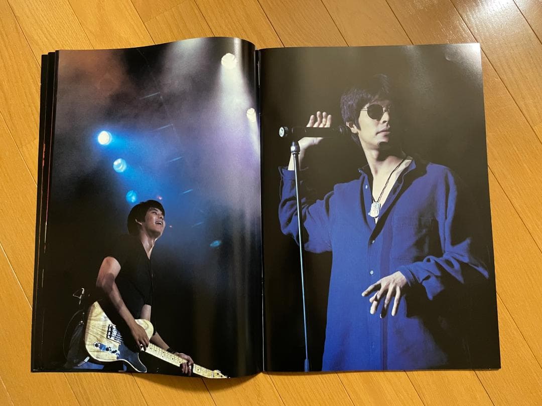 希少】織田裕二 96年ツアーパンフレット&踊る大捜査線DVDBOX〈初回限定