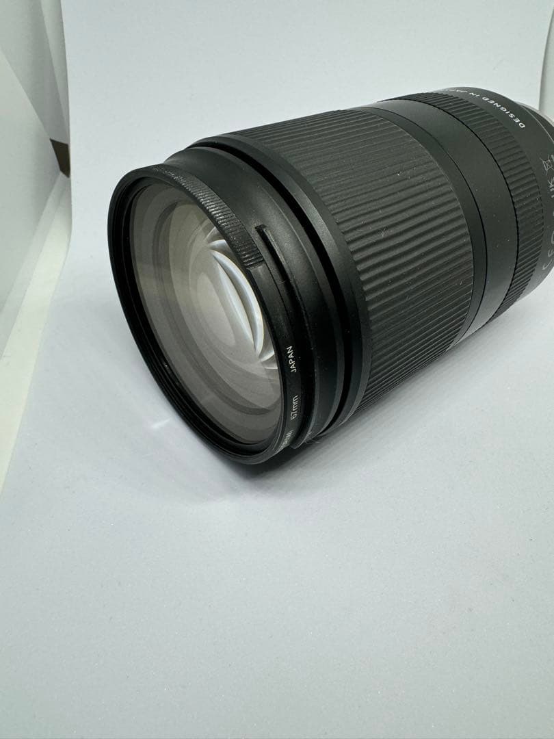 タムロン 18-300mm F3.5-6.3 Di II