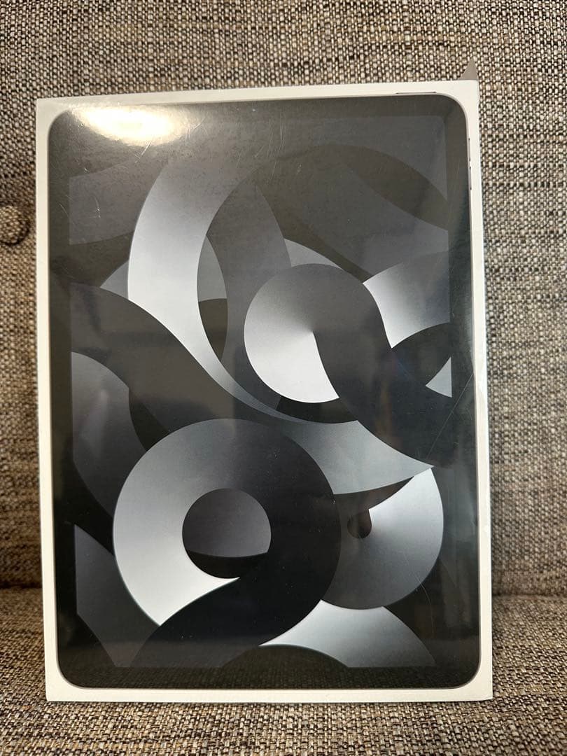 【新品未開封】iPad Air 第5世代 セルラーモデル64GB スペースグレイ iPad Air Wi-Fi + Cellular 64GB - スペースグレイ（第5世代）[整備済