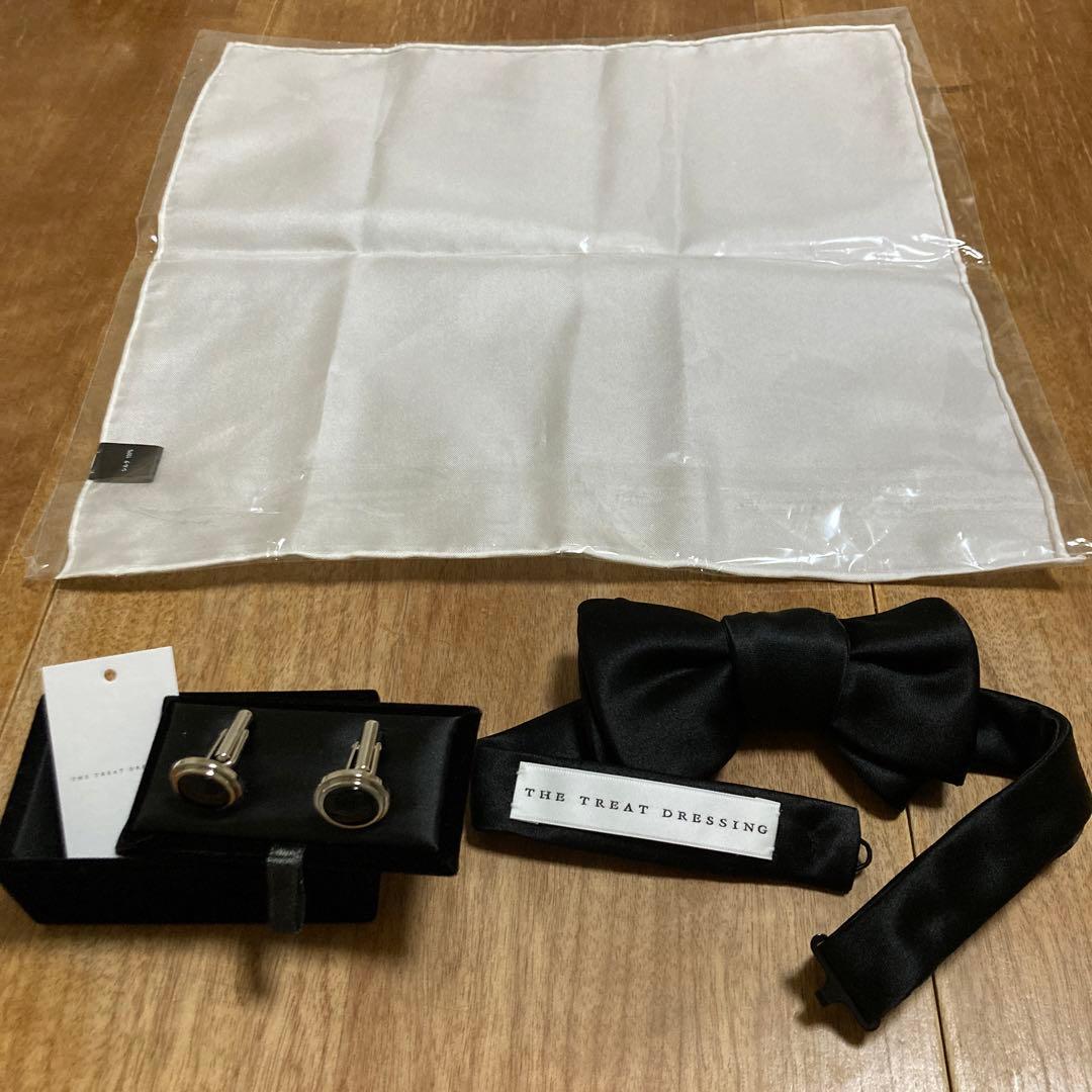 THE TREAT DRESSING ボウタイとカフスセット