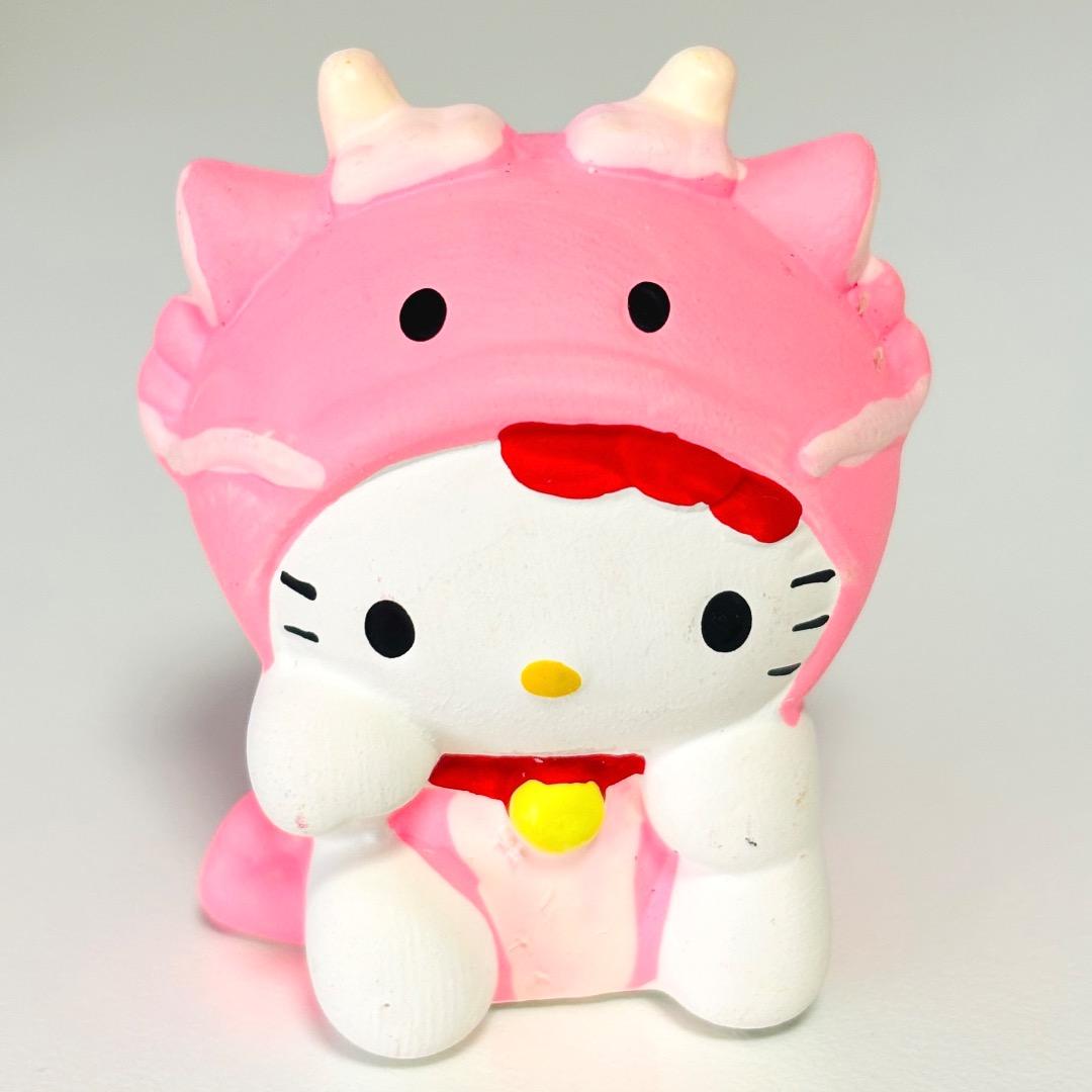 サンリオ「ハローキティ」干支マスコット 辰年 陶器製 - メルカリ