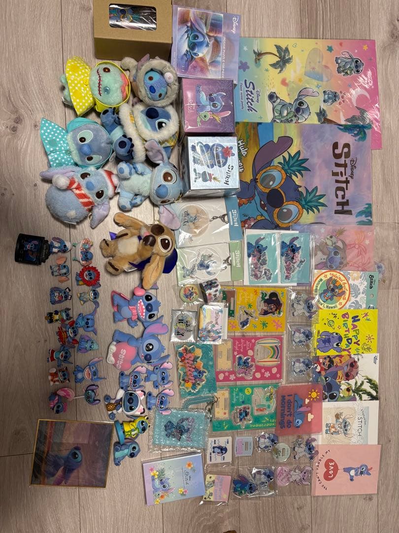 スティッチまとめ売り スティッチ フィギュア まとめ売りの通販 by サンリオ shop｜ラクマ