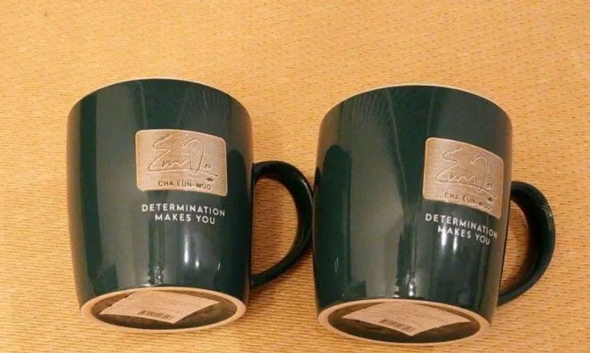 チャウヌ　CHA EUNWOO ミロ MILO タイ限定 マグカップ 2個 Yahoo!オークション - マグカップ 2個セット ケロロ軍曹 ミロ ネスレ N