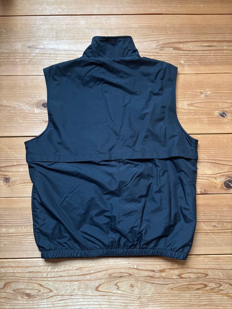 700fill リバーシブルベスト - メルカリ