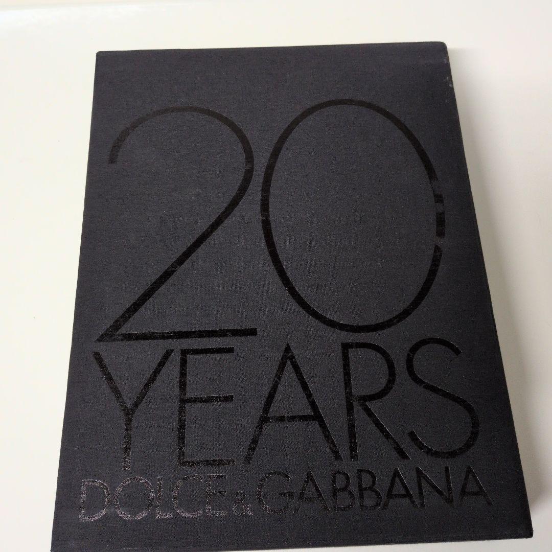 洋書 20 YEARS DOLCE & GABBANA（2005） 20 Years Dolce & Gabbana by Mower, Sarah: Fine Cloth (2005
