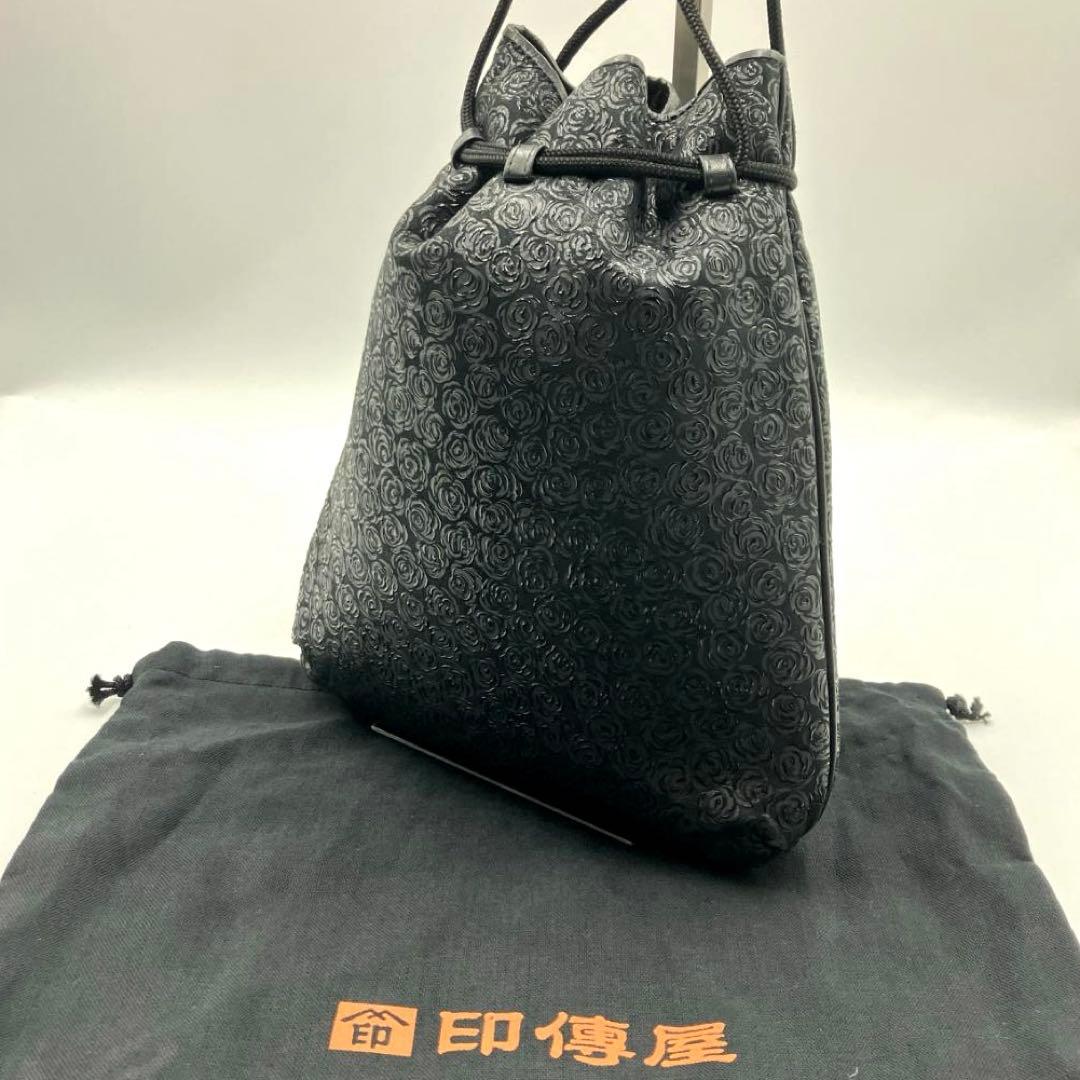 【千恵子】印傳屋 ローズ柄 花柄 巾着バッグ 鹿革 ディアスキン 黒 千恵子】印傳屋 ローズ柄 花柄 巾着バッグ 鹿革 ディアスキン 黒