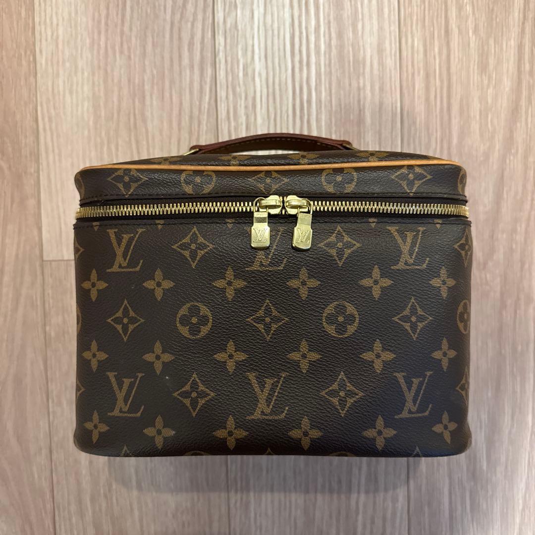 ルイヴィトン ニースBB メイクポーチ バニティ 国内よりすぐにお届け】ルイヴィトン ニース BB 化粧ポーチ (Louis