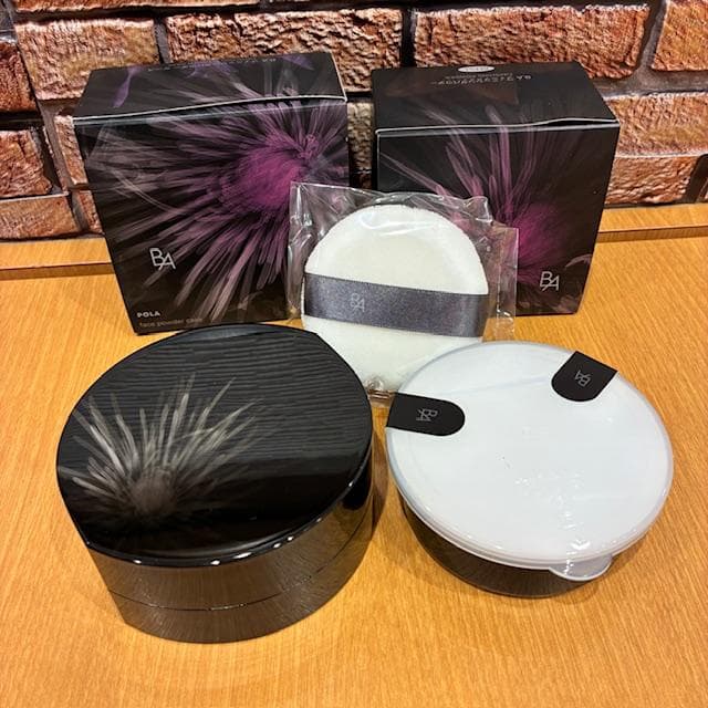 ♪ポーラ　BA　フィニッシングパウダーN　16ｇ　専用ケース　セット 4953923308844-01.jpg