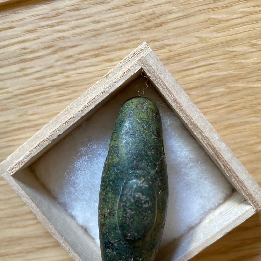 古墳期 全面風化カセ 出雲石製 6.7cm 子持ち勾玉｜伝 奈良県御所市周辺出土