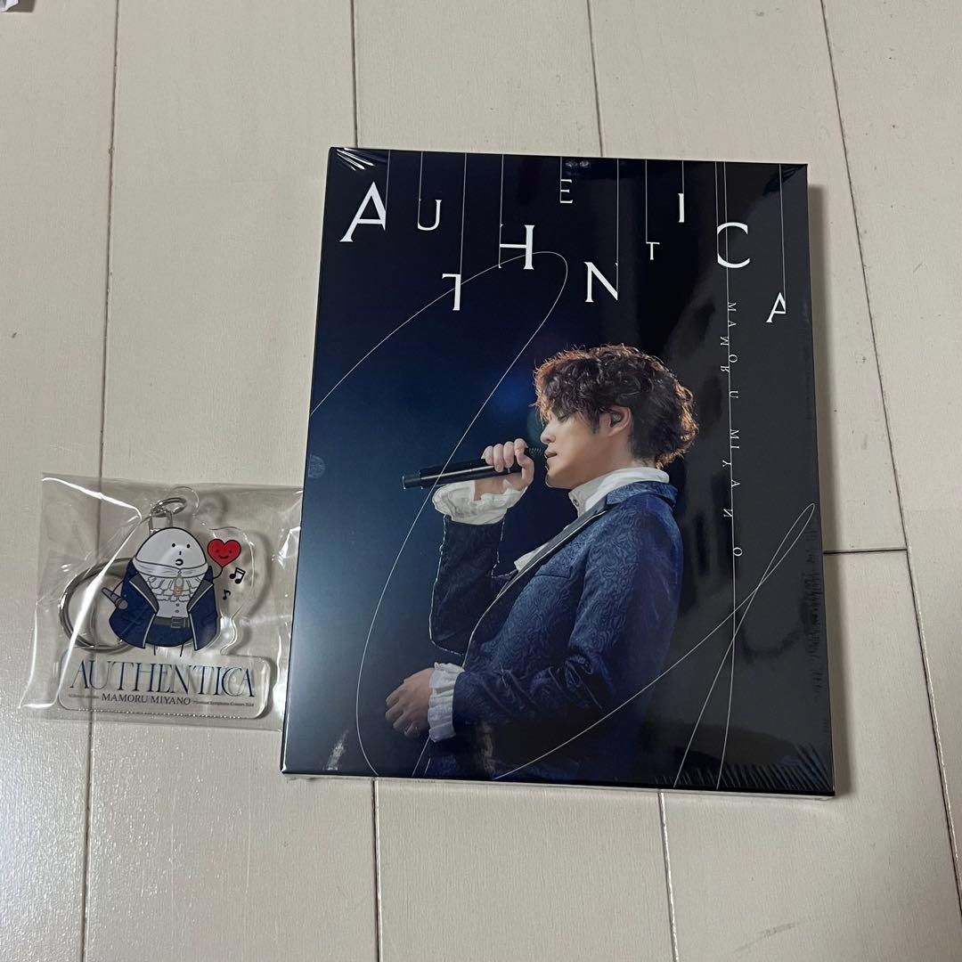 宮野真守AUTHENTICA LIVE Blu-ray特典付き - メルカリ