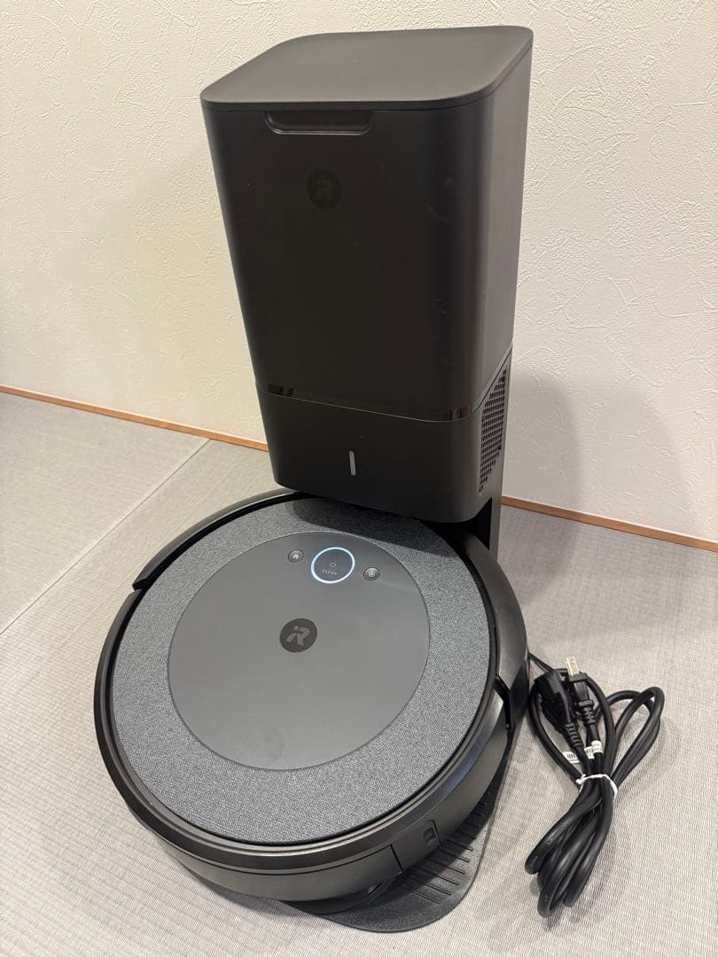 iRobot Roomba i3+ 純正バッテリー交換済み　ルンバ iRobot Roomba i3+ 純正バッテリー交換済み ルンバ iRobot i3+ www