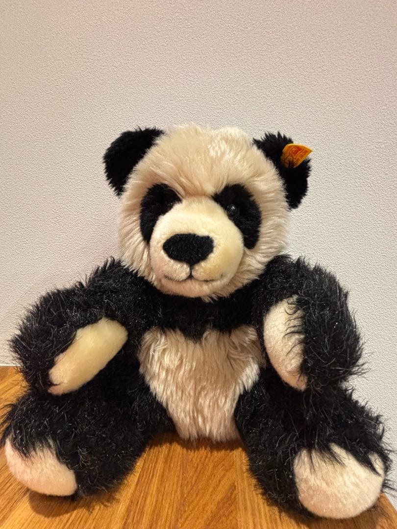 シュタイフ カドリードフレンズ パンダのマンシュリー パンダのマンシュリー | ドイツ最高級テディベアのシュタイフ日本公式