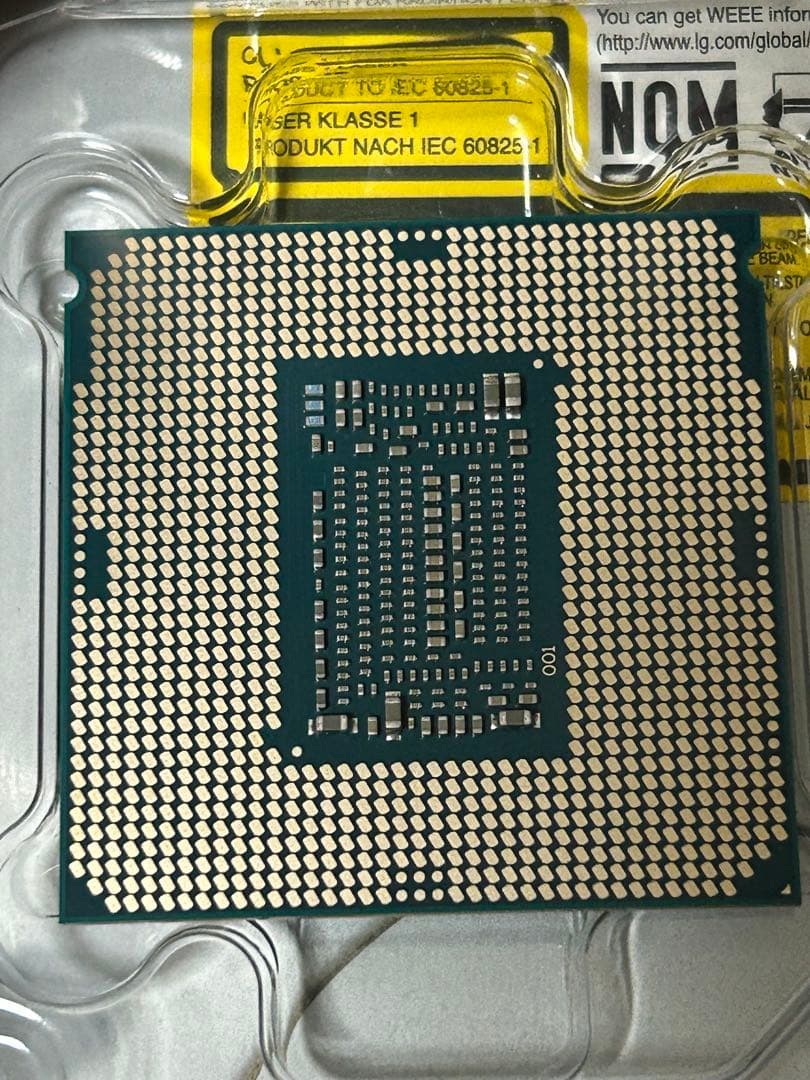 正常動作確認済み Xeon E-2186G - メルカリ