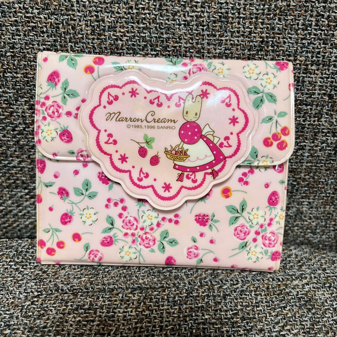 大人気！】マロンクリーム 財布 平成 レトロ ビニール お財布 サンリオ