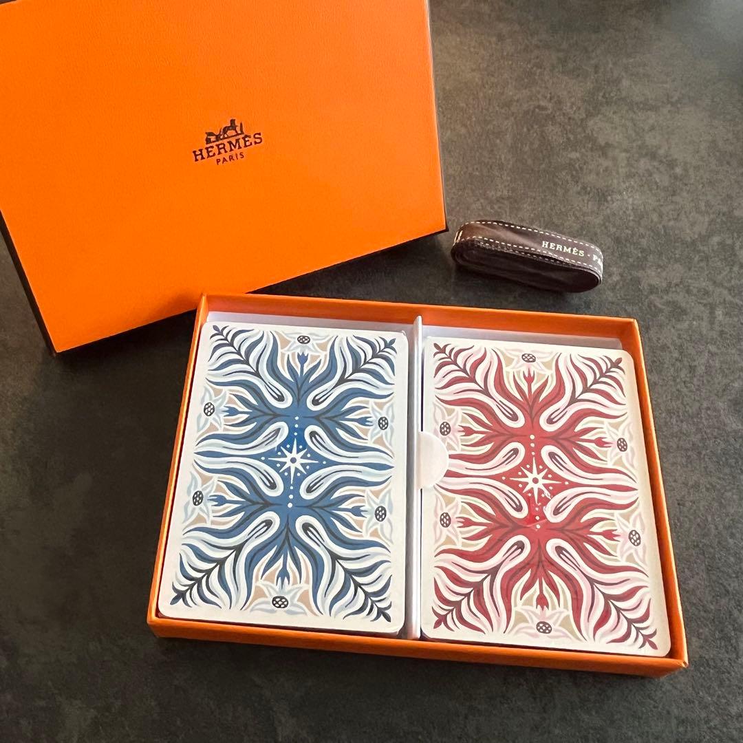 【新品】エルメス　HERMES イヤーズギフト　2018 トランプ　2個　レア 中古・古着通販】HERMES (エルメス) トランプ｜ブランド・古着通販