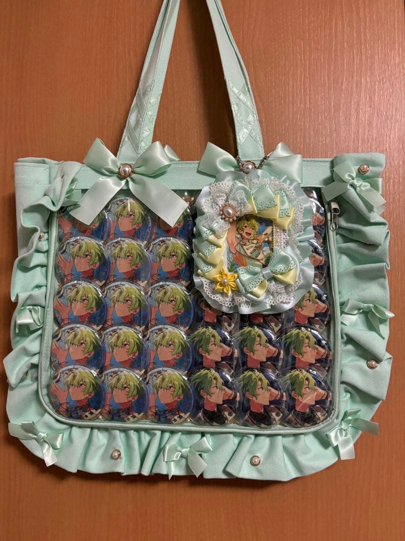 あんスタ 痛バ 巴 日和 招募缶バッジ - メルカリ