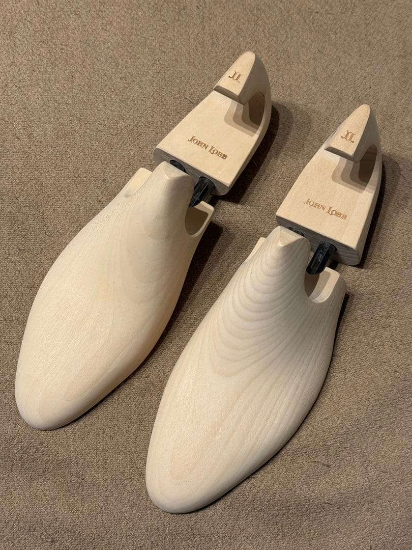 ジョンロブ　シューツリー　７E ジョンロブ 純正シューツリー サイズ7E - 中古革靴販売|革靴の通販ラ