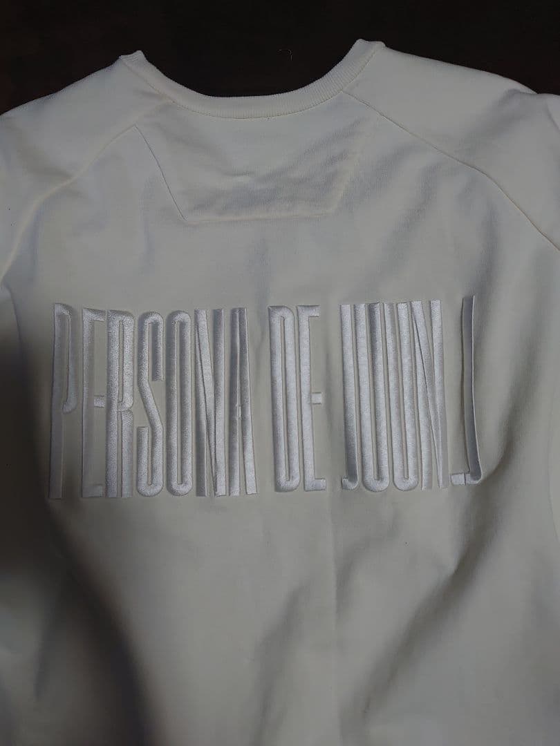 J*2様 スウェット ジュンジェイー JUUN. J 韓国 - メルカリ