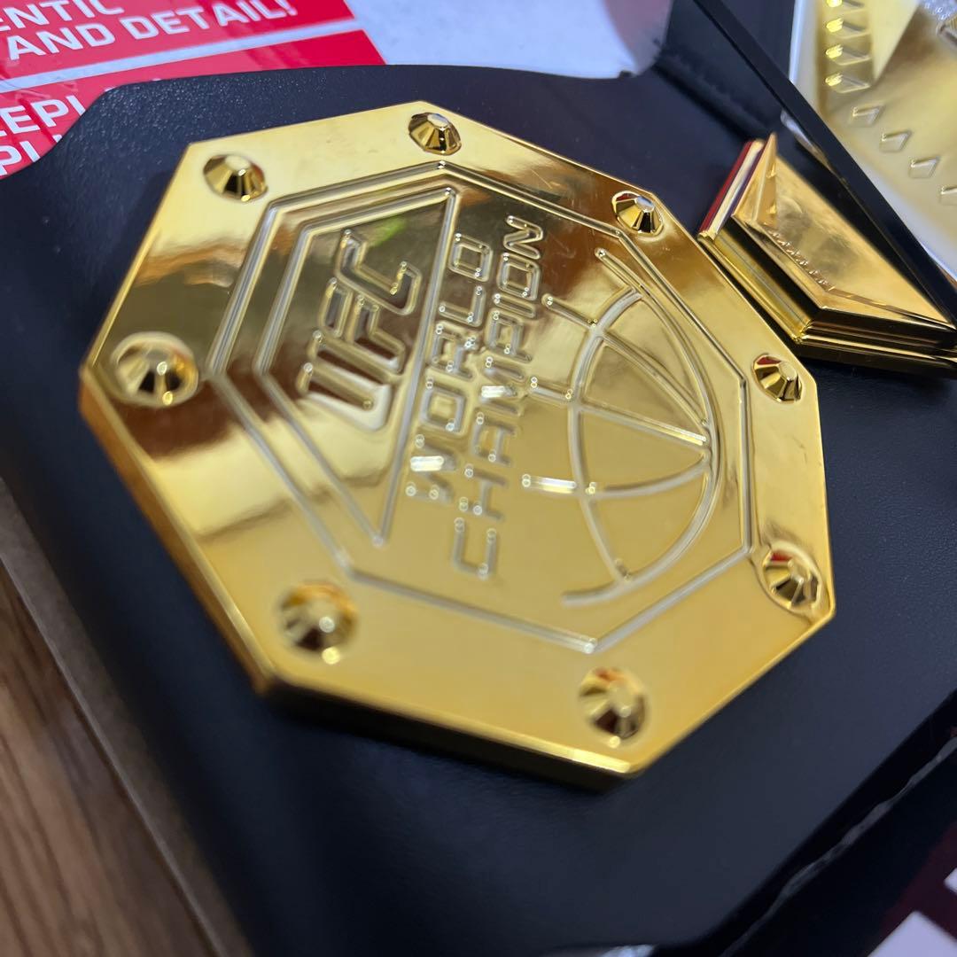 UFC チャンピオンベルト レプリカ - メルカリ