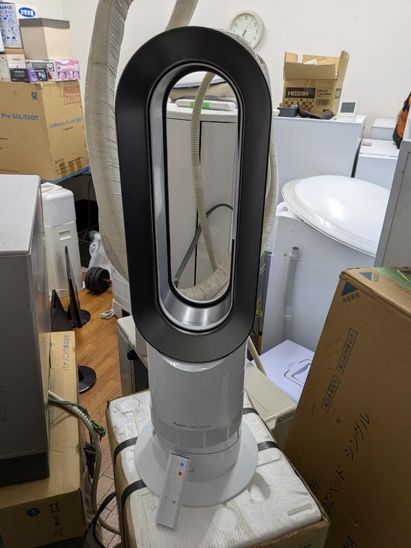 送料無料 Dyson AM09 2024年製 ホットアンドクール 格安 扇風機 Dyson（ダイソン） ファンヒーター hot＋cool AM09WN 扇風機 ホワイト
