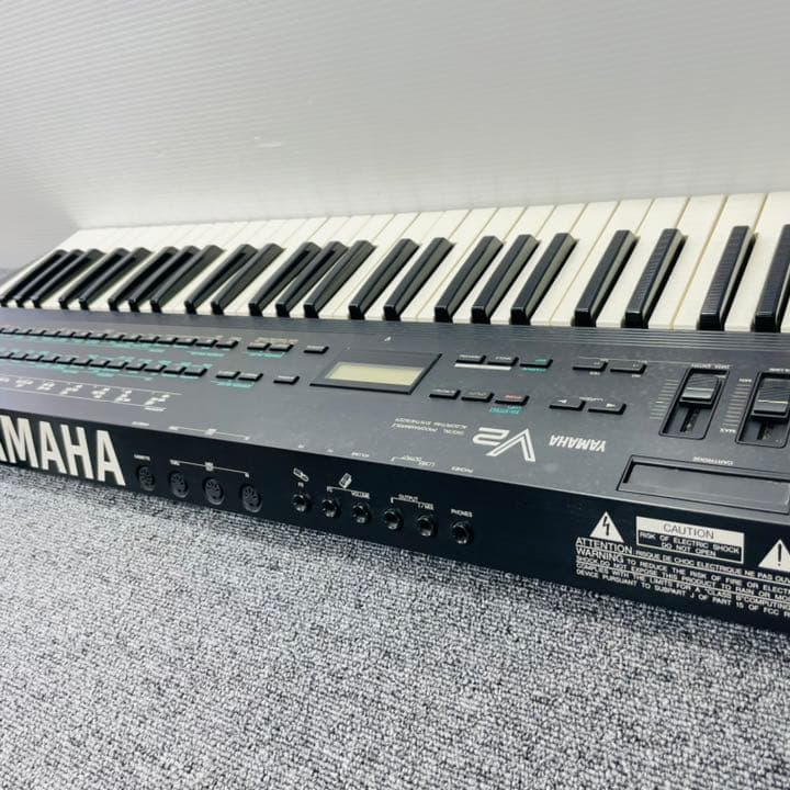 YAMAHA シンセサイザー V2 - メルカリ