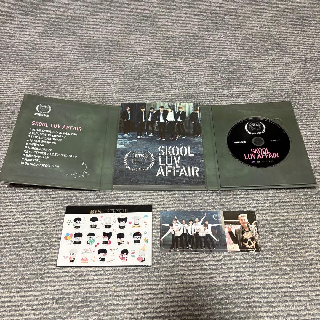 BTS アルバム まとめ売り 花様年華 BTS WORLD など トレカ付き - メルカリ