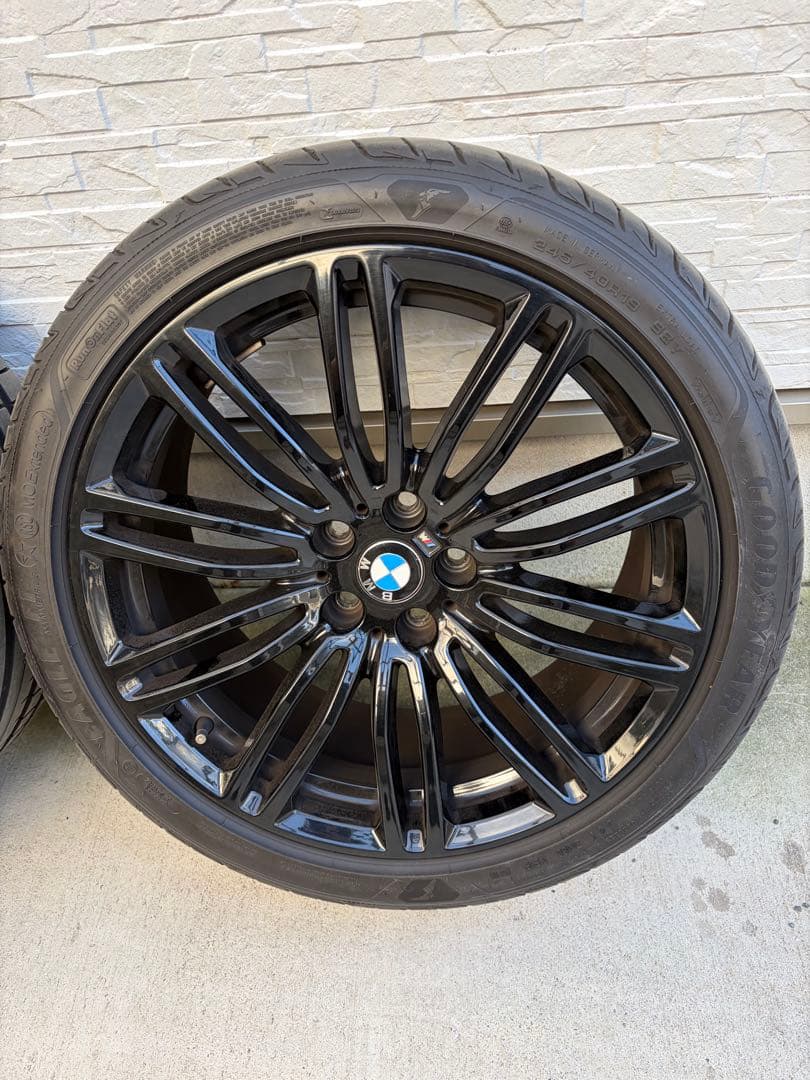 BMW G30 523i エディションミッションインポッシブル純正19インチAW
