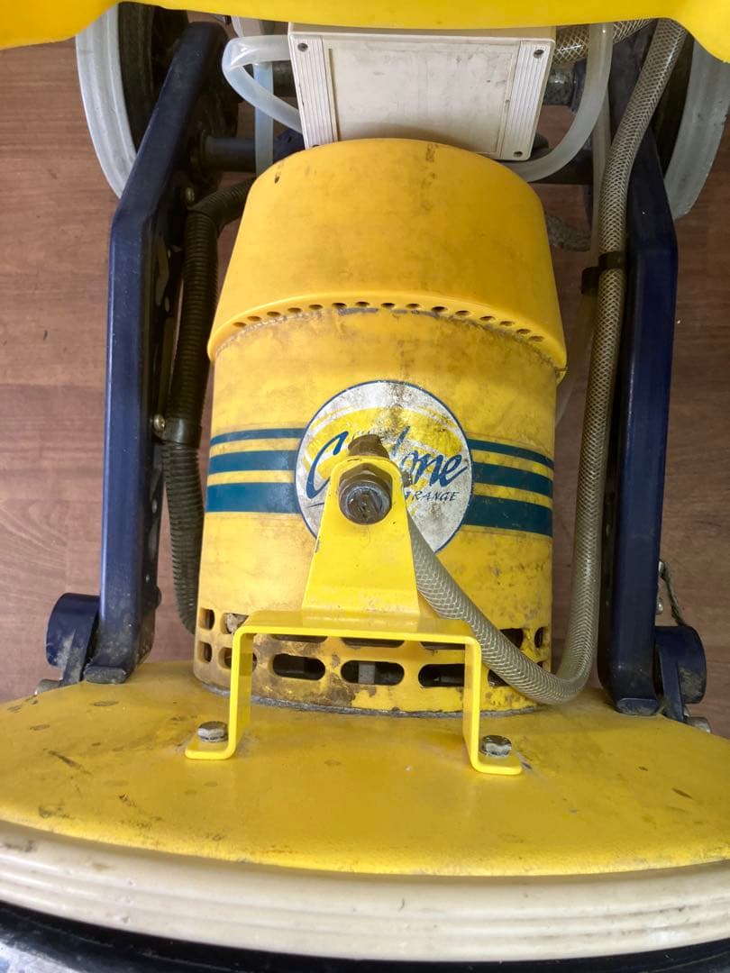 蔵王産業 スプレーバルチャー CR48 スリーブラシ式カーペット洗浄機