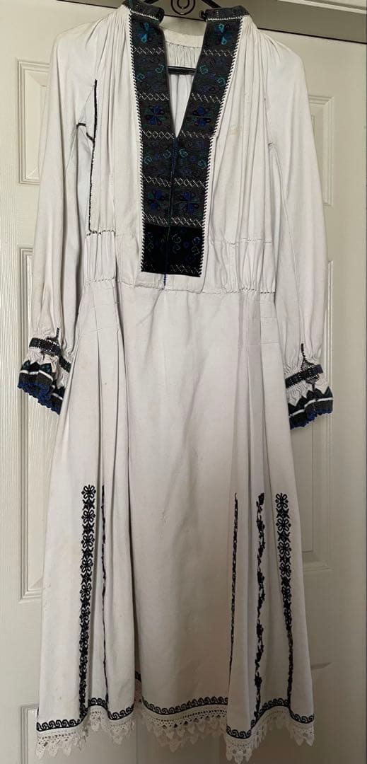 【最終値下げ】vintage 刺繍ワンピース オリエンタル刺繍ワンピース｜その他ワンピース｜ニコル公式通販サイト