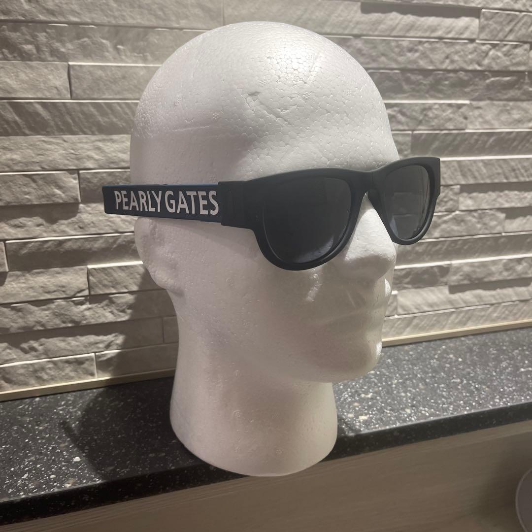希少レア パーリーゲイツ PEARLY GATES 折りたたみサングラス 未使用 希少レア パーリーゲイツ PEARLY GATES 折りたたみサングラス 未使用