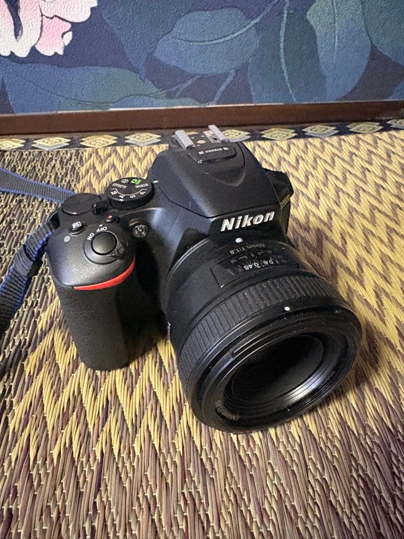 Nikon D5600 デジタル一眼レフカメラ単焦点レンズ付き D5600 デジタル一眼レフカメラ 18-140 VR レンズキット ブラック