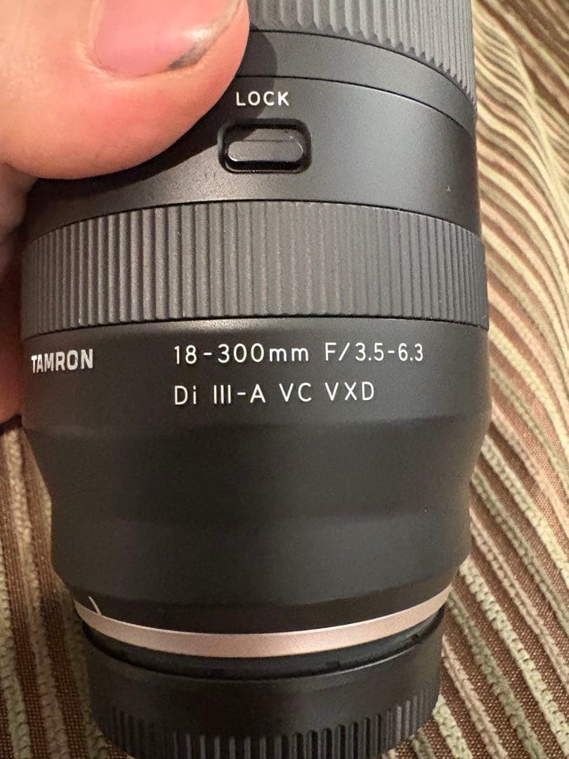 中古品 フジフイルム用 TAMRON 18-300mm F/3.5-6.3