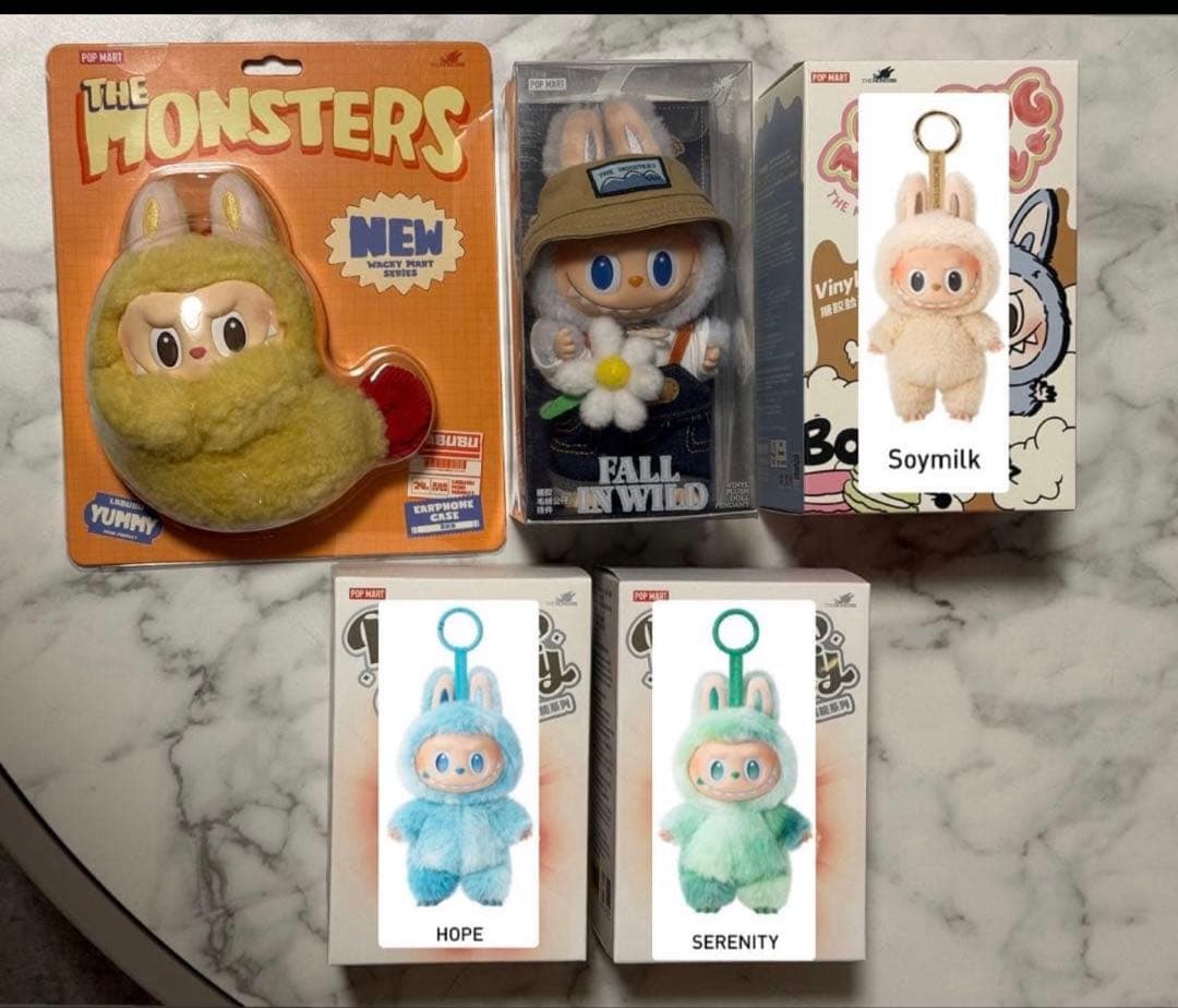 ラブブ エナジー マカロン エビフライ FALL IN WILD - メルカリ