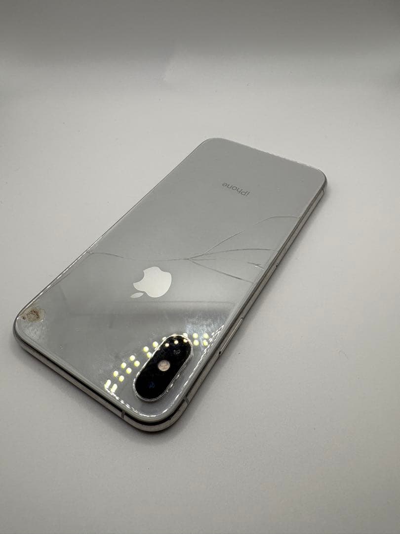 【修理向け】【お子様用に】価格交渉OK. iPhoneXs 256GB 背面割れ