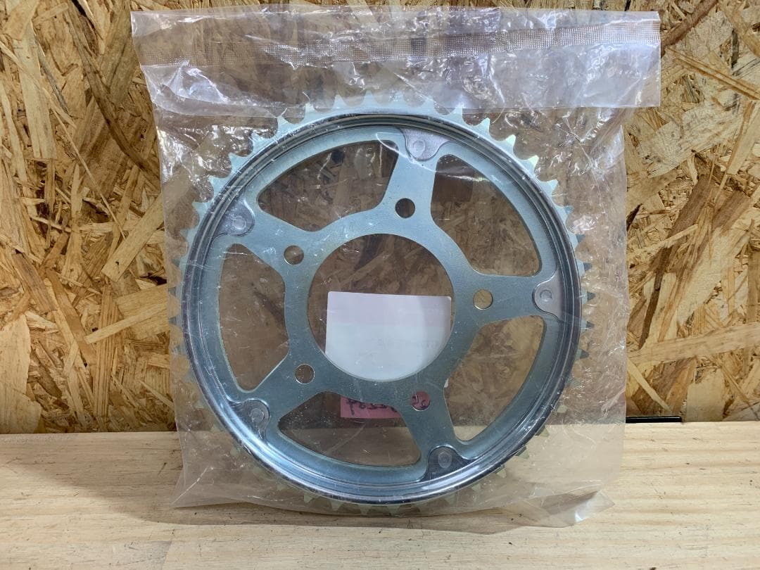 ホンダ CB400SF NC42 純正 リアスプロケット 25052234 - メルカリ