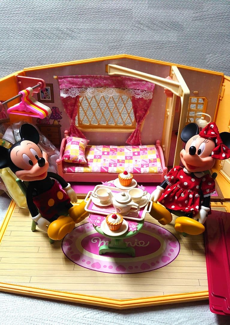 ミッキー ミニー 森の小さなホテル ファッションクラブ きせかえドール