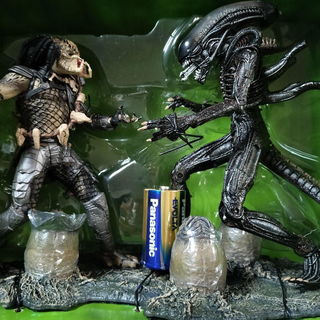 マクファーレン フィギュア エイリアン プレデター デラックスボックス