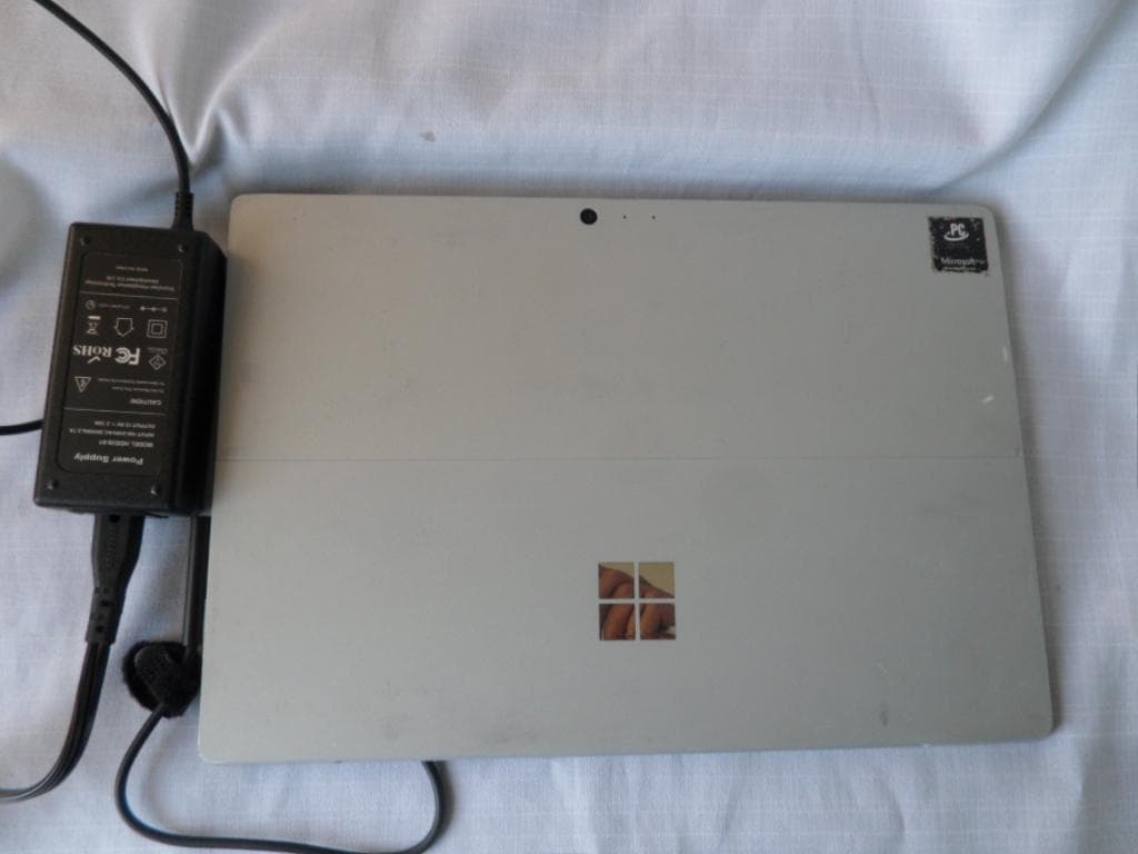 Windowsタブレット本体 SURFACE PRO4 12.3inc CPUi5 SSD128GB