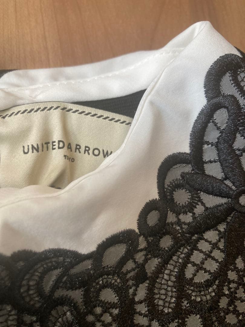 《美品》ユナイテッドアローズ襟ブラックレース長袖