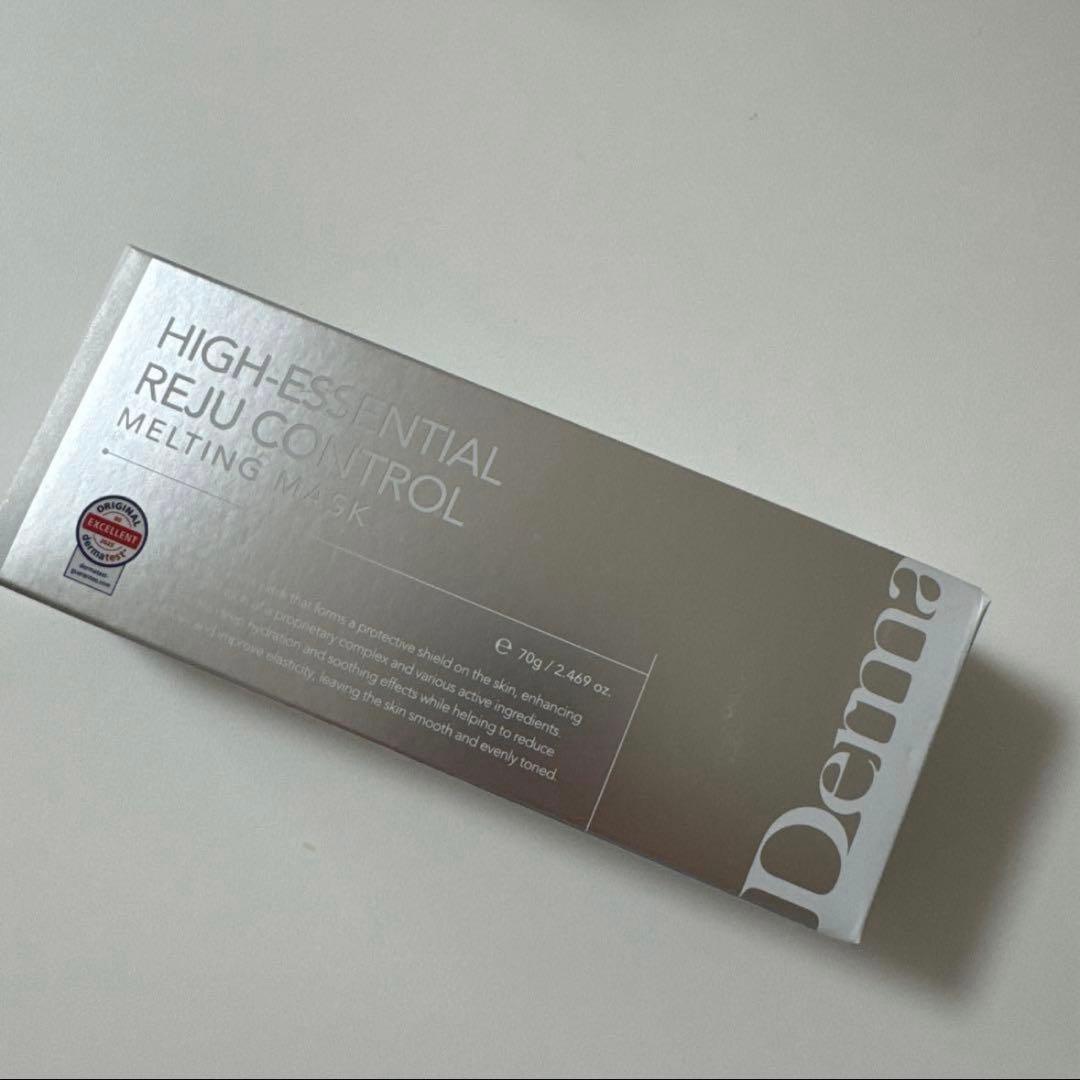 DERMABELL ハイエッセンシャル メルティングマスク（水光パック